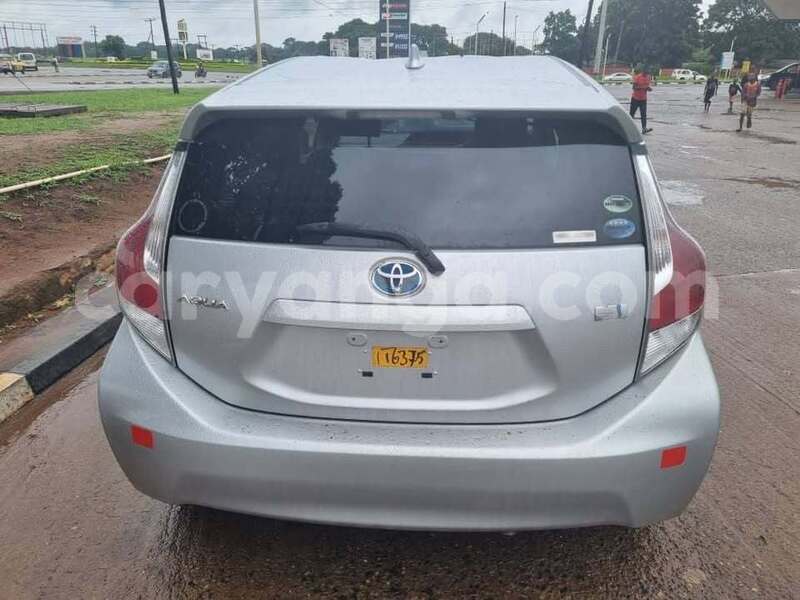 Big with watermark toyota aqua malawi blantyre 16127