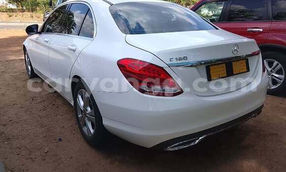 Buy Used Mercedes‒Benz C–Class White Car in Lilongwe in Malawi Buy Used Mercedes‒Benz C–Class White Car in Lilongwe in Malawi
