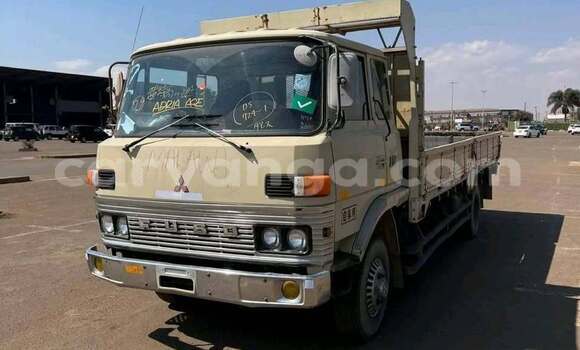 Buy Used Mitsubishi L400 White Truck in Lilongwe in Malawi Buy Used Mitsubishi L400 White Truck in Lilongwe in Malawi