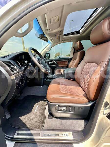 Big with watermark toyota land cruiser malawi nkhotakota 16144