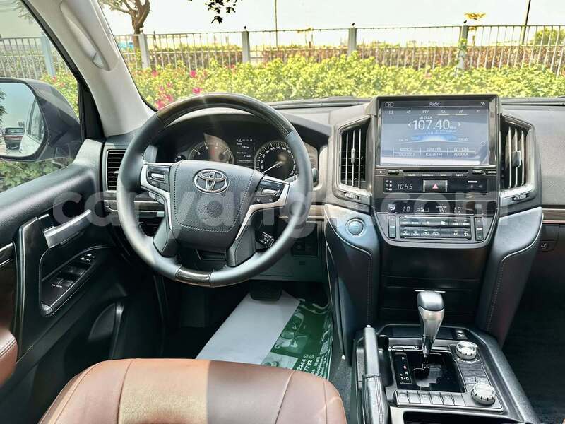 Big with watermark toyota land cruiser malawi nkhotakota 16144