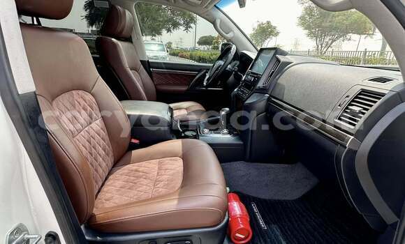 Acheter Occasion Voiture Toyota Land Cruiser Blanc à Nkhotakota, Malawi Acheter Occasion Voiture Toyota Land Cruiser Blanc à Nkhotakota, Malawi