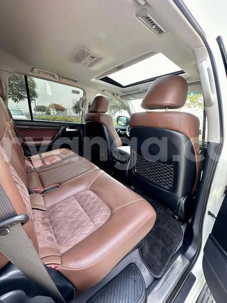 Big with watermark toyota land cruiser malawi nkhotakota 16144