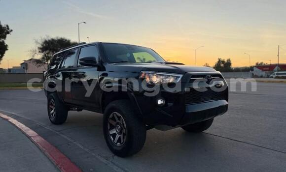 Buy Used Toyota 4Runner Black Car in Blantyre in Malawi