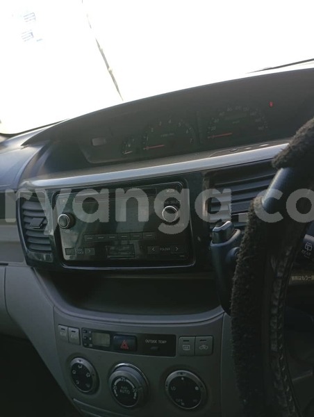 Big with watermark toyota voxy malawi lilongwe 16150