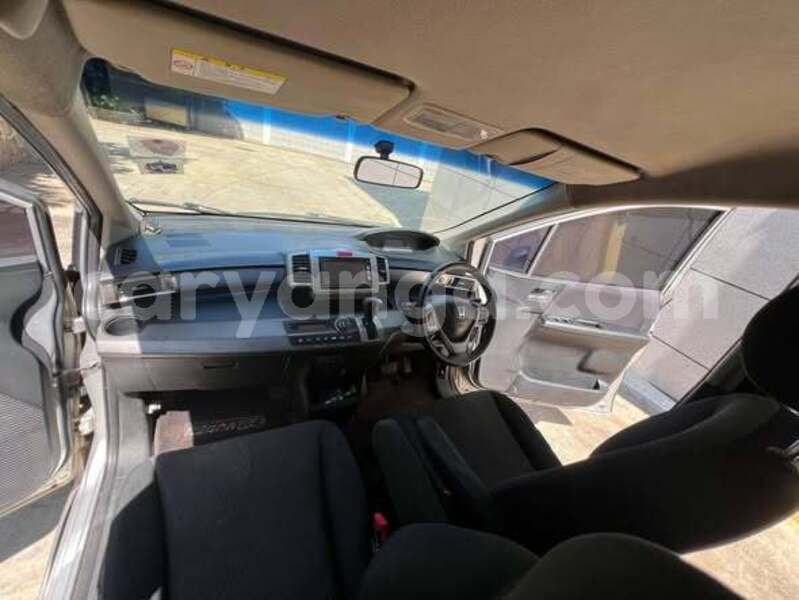 Big with watermark honda freed malawi blantyre 16174