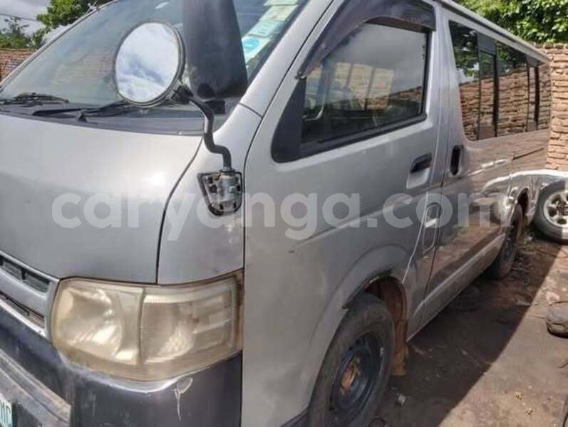 Big with watermark toyota hiace malawi blantyre 16175