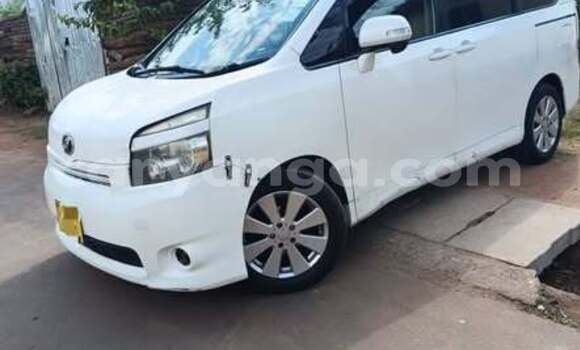 Buy Used Toyota Voxy Other Car in Blantyre in Malawi Buy Used Toyota Voxy Other Car in Blantyre in Malawi