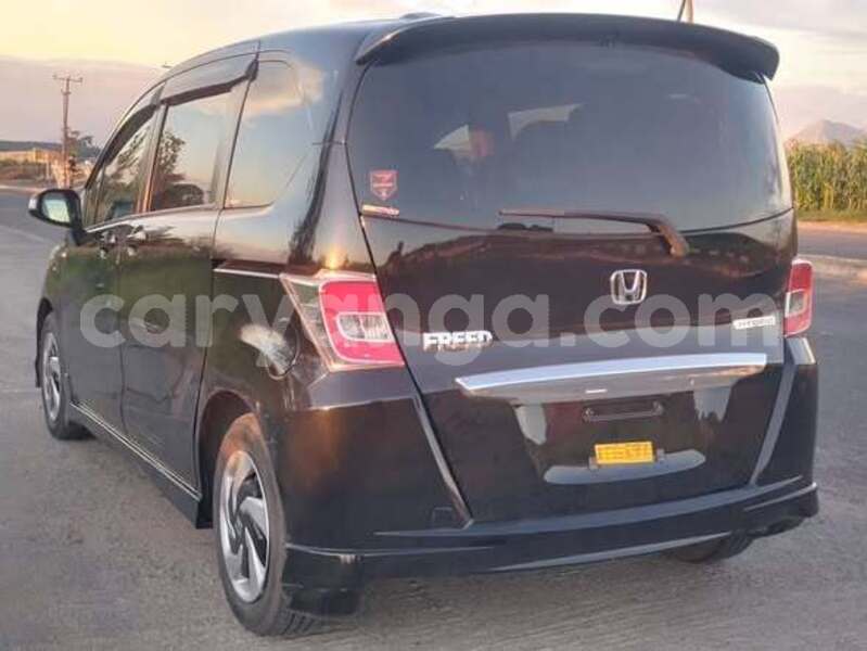 Big with watermark honda freed malawi blantyre 16182