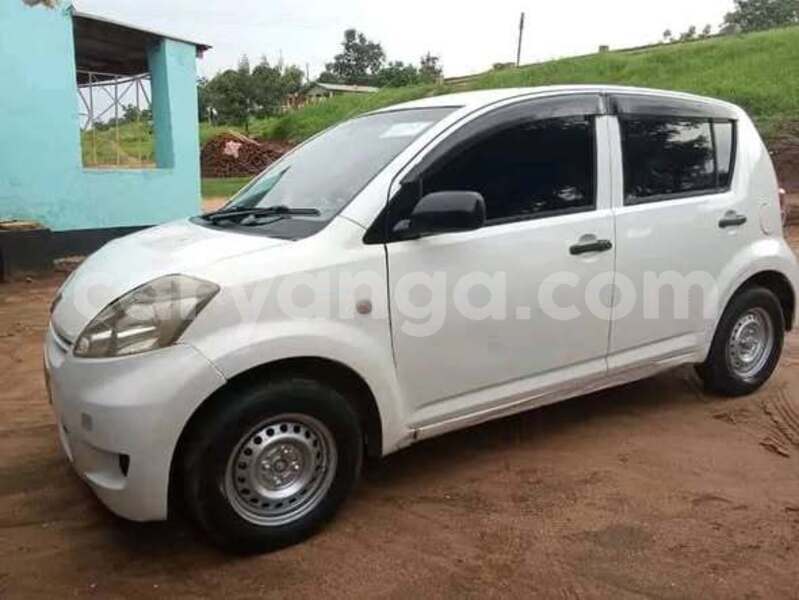 Big with watermark toyota passo malawi blantyre 16193