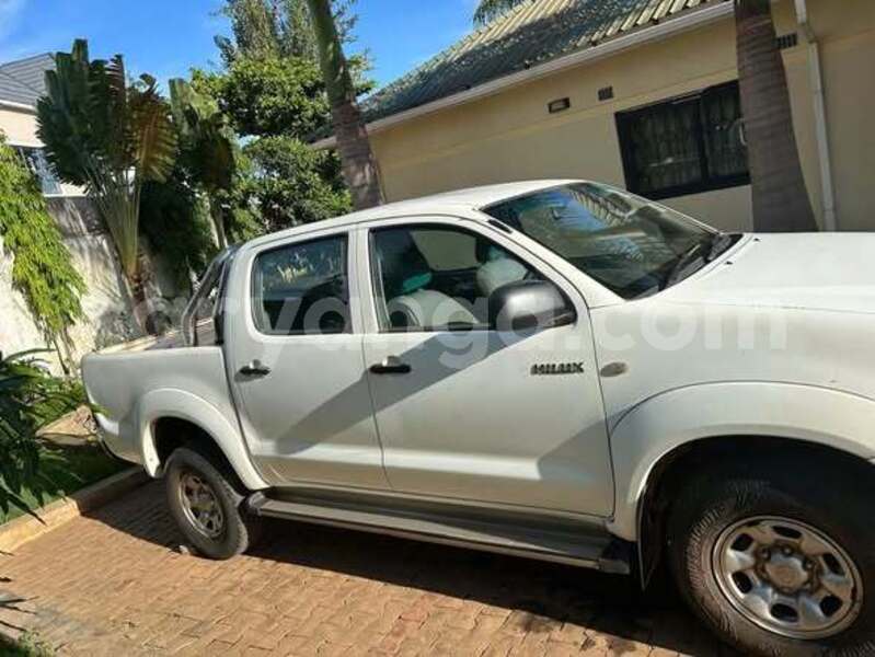 Big with watermark toyota hilux malawi blantyre 16194
