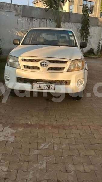 Big with watermark toyota hilux malawi blantyre 16196