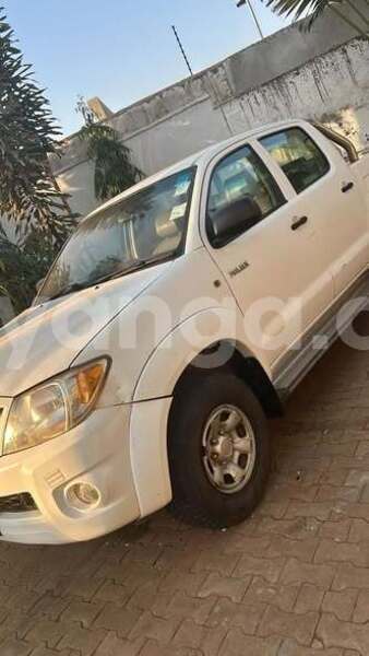 Big with watermark toyota hilux malawi blantyre 16201