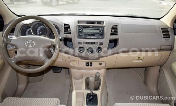Nunua Imported Toyota Fortuner White Gari ndani ya Import - Dubai nchini Malawi Nunua Imported Toyota Fortuner White Gari ndani ya Import - Dubai nchini Malawi