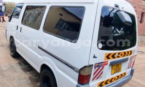 Buy Used Toyota Hiace White Car in Lilongwe in Malawi Buy Used Toyota Hiace White Car in Lilongwe in Malawi