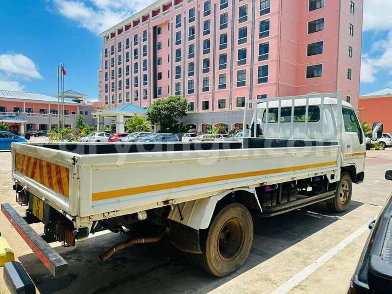 Big with watermark toyota dyna malawi lilongwe 16219