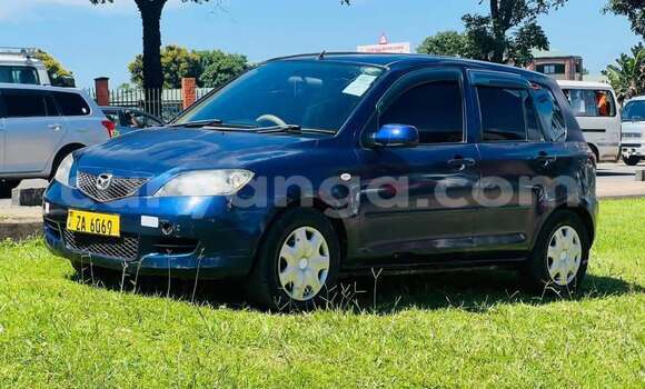 Nunua Ilio tumika Mazda Demio Blue Gari ndani ya Lilongwe nchini Malawi Nunua Ilio tumika Mazda Demio Blue Gari ndani ya Lilongwe nchini Malawi