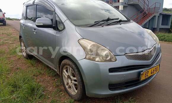 Acheter Occasion Voiture Toyota Ractis Bleu à Lilongwe, Malawi Acheter Occasion Voiture Toyota Ractis Bleu à Lilongwe, Malawi