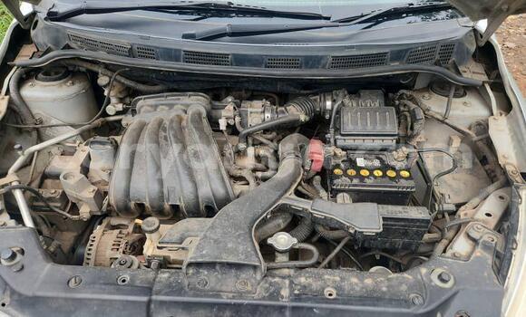 Buy Used Nissan Tiida White Car in Lilongwe in Malawi Buy Used Nissan Tiida White Car in Lilongwe in Malawi