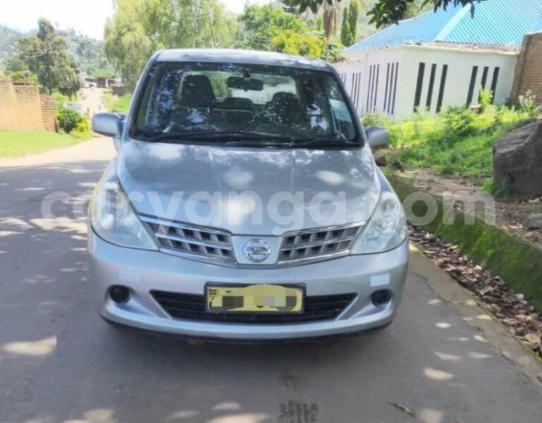 Big with watermark nissan tiida malawi lilongwe 16235