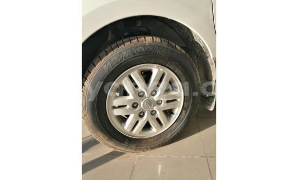 Buy Import Hyundai Accent White Car in Import - Dubai in Malawi Buy Import Hyundai Accent White Car in Import - Dubai in Malawi