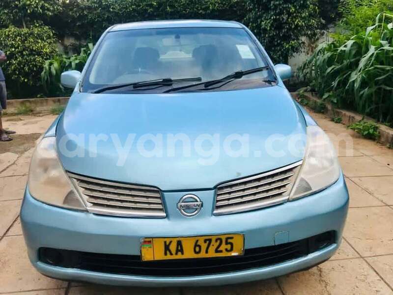 Big with watermark nissan tiida malawi lilongwe 16240