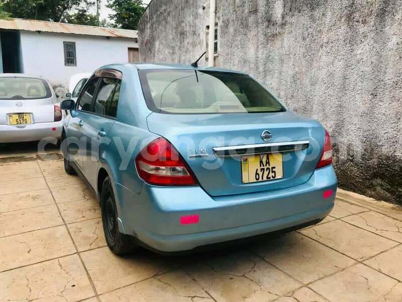 Big with watermark nissan tiida malawi lilongwe 16240