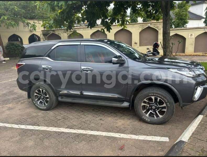 Big with watermark toyota fortuner malawi blantyre 16242