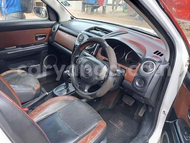 Big with watermark mazda verisa malawi blantyre 16243