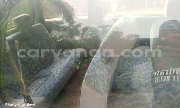 Nunua Ilio tumika Toyota Ipsum Blue Gari ndani ya Blantyre nchini Malawi Nunua Ilio tumika Toyota Ipsum Blue Gari ndani ya Blantyre nchini Malawi