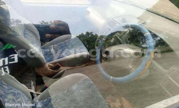 Nunua Ilio tumika Toyota Ipsum Blue Gari ndani ya Blantyre nchini Malawi Nunua Ilio tumika Toyota Ipsum Blue Gari ndani ya Blantyre nchini Malawi