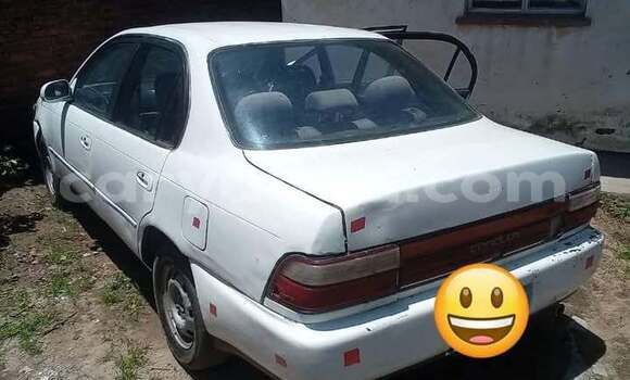 Buy Used Toyota Carina White Car in Lilongwe in Malawi