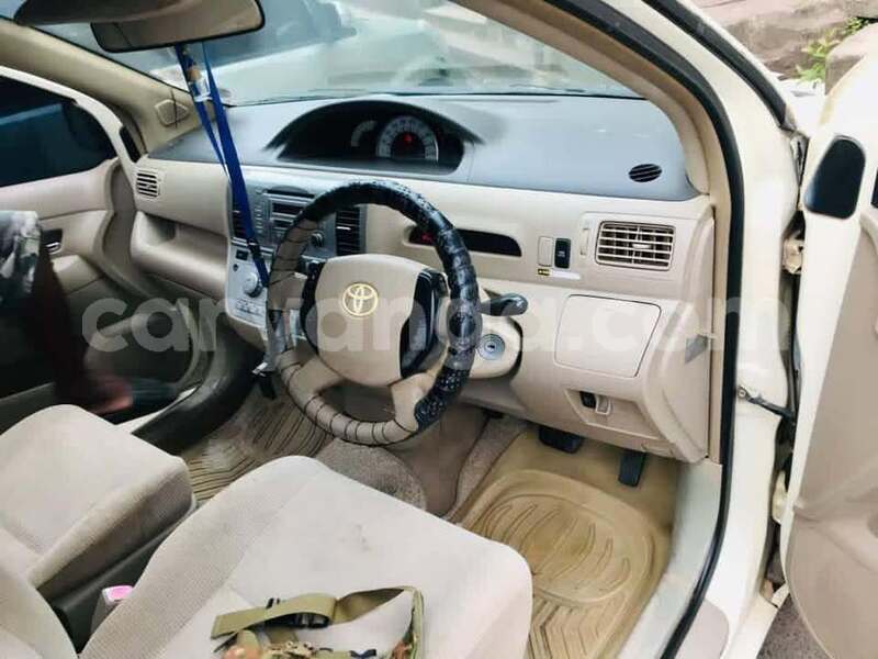 Big with watermark toyota raum malawi lilongwe 16254