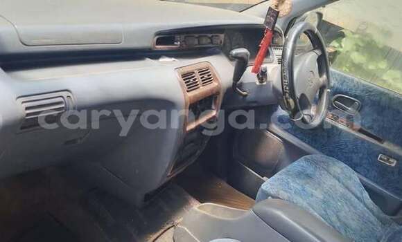 Acheter Occasion Voiture Toyota Noah Noir à Lilongwe, Malawi Acheter Occasion Voiture Toyota Noah Noir à Lilongwe, Malawi