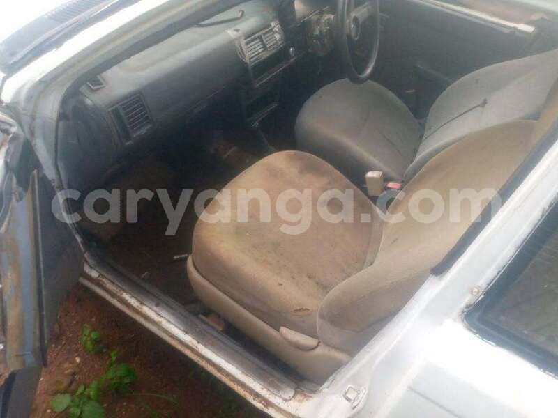 Big with watermark ford b max malawi lilongwe 16256