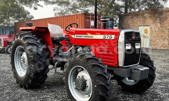 Nunua Ilio tumika Caterpillar 120 Red Lori ndani ya Lilongwe nchini Malawi Nunua Ilio tumika Caterpillar 120 Red Lori ndani ya Lilongwe nchini Malawi