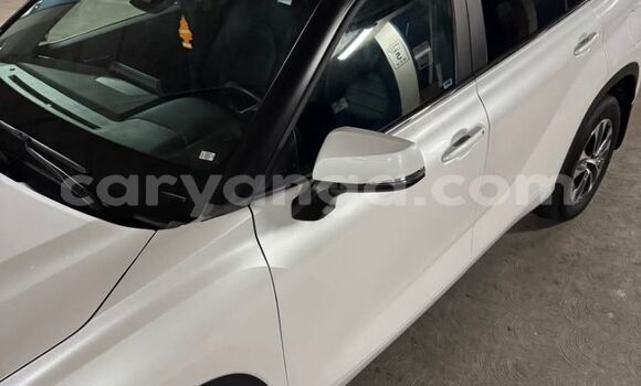 Buy Used Toyota Highlander White Car in Import - Dubai in Malawi Buy Used Toyota Highlander White Car in Import - Dubai in Malawi
