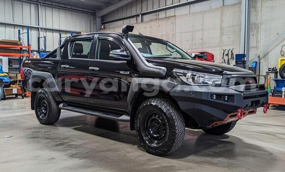 Buy Used Toyota Hilux Black Car in Livingstonia in Karonga