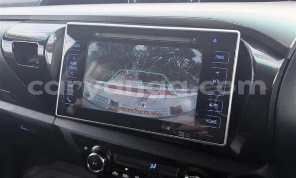 Acheter Occasion Voiture Toyota Hilux Noir à Livingstonia, Karonga Acheter Occasion Voiture Toyota Hilux Noir à Livingstonia, Karonga