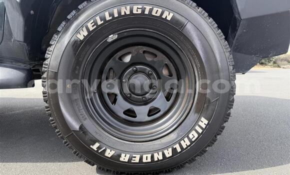 Acheter Occasion Voiture Toyota Hilux Noir à Livingstonia, Karonga Acheter Occasion Voiture Toyota Hilux Noir à Livingstonia, Karonga