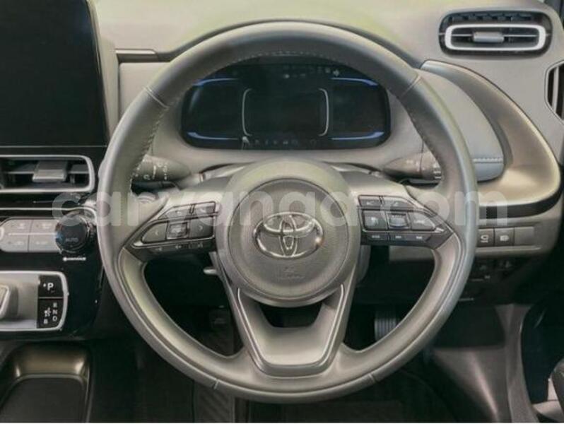 Big with watermark toyota aqua malawi lilongwe 16290