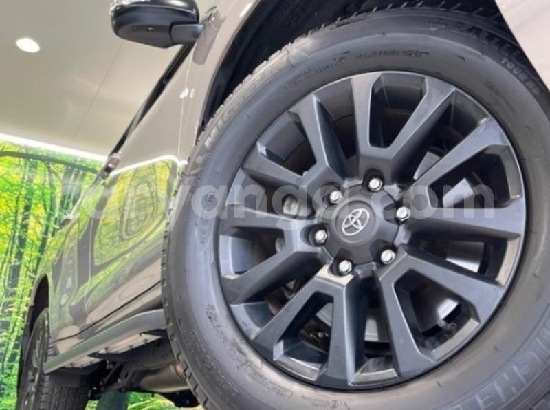 Big with watermark toyota land cruiser prado malawi lilongwe 16292