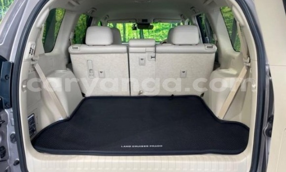 Acheter Occasion Voiture Toyota Land Cruiser Prado Noir à Lilongwe, Malawi Acheter Occasion Voiture Toyota Land Cruiser Prado Noir à Lilongwe, Malawi