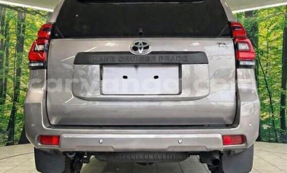 Acheter Occasion Voiture Toyota Land Cruiser Prado Noir à Lilongwe, Malawi Acheter Occasion Voiture Toyota Land Cruiser Prado Noir à Lilongwe, Malawi