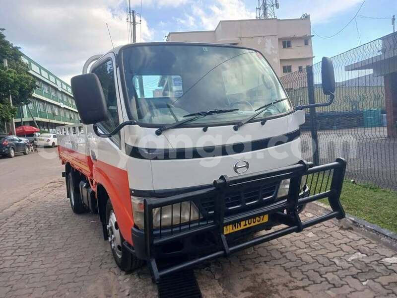 Big with watermark hino dutro malawi blantyre 16301