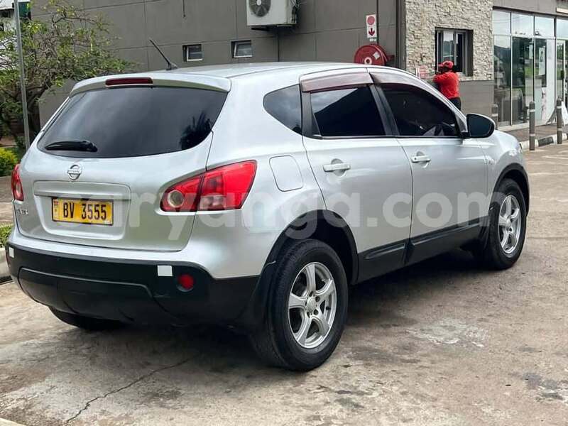 Big with watermark nissan dualis malawi blantyre 16305