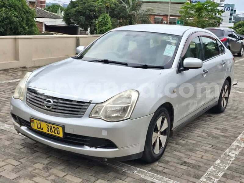 Big with watermark nissan bluebird malawi blantyre 16325