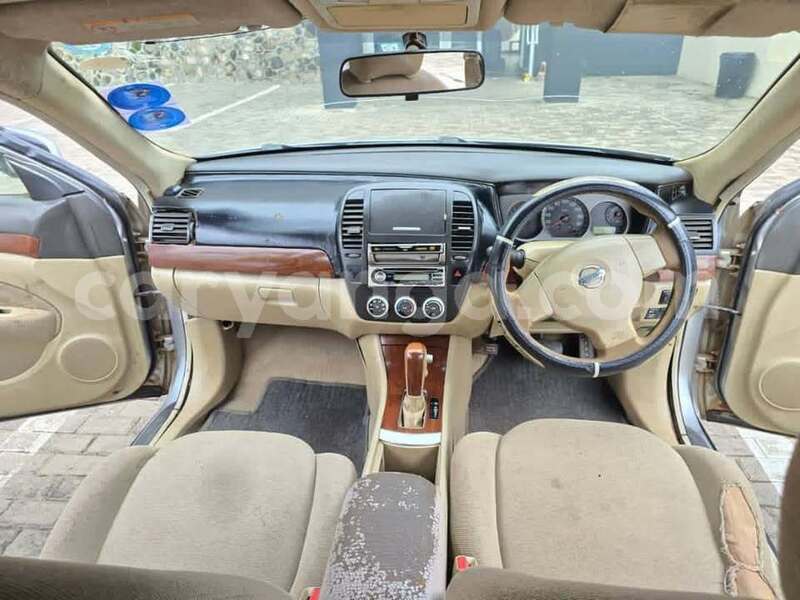 Big with watermark nissan bluebird malawi blantyre 16325