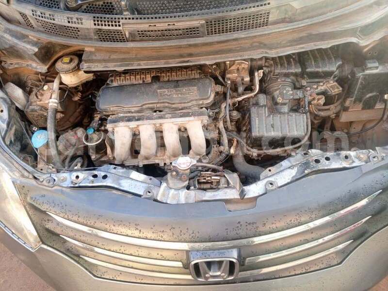 Big with watermark honda freed malawi blantyre 16330