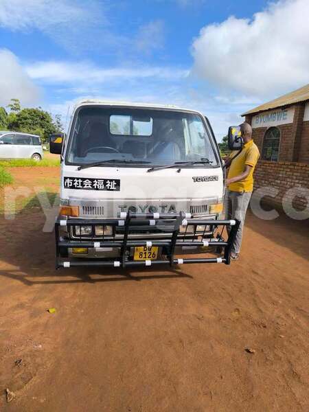 Big with watermark toyota dyna malawi blantyre 16335